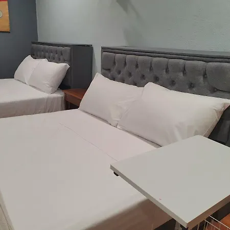 Suite Privada Doble Cama Mat Eugenio S Mexico City Exterior photo